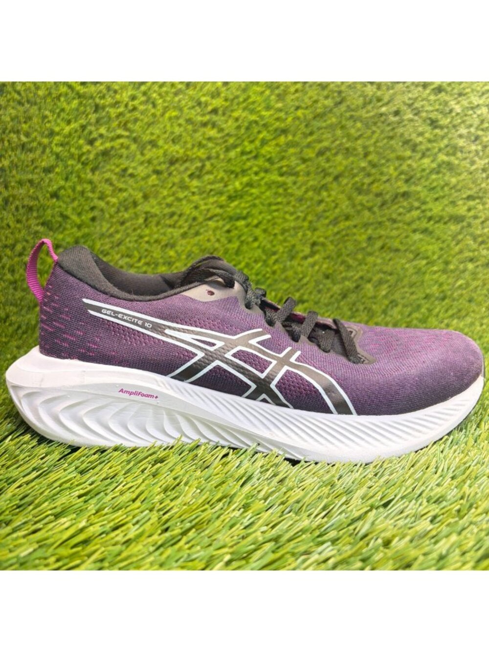 Asics Gel-Excite 10 Womens Size 7.5 Purple Black Athletic Running Shoes Sneakers